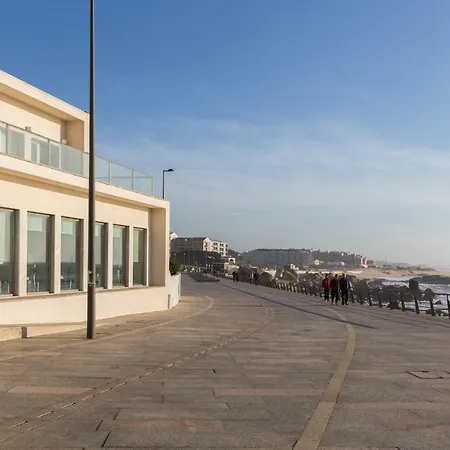 Luxurious Flat With Balcony & Garage * Βίλα Νόβα ντε Γκάια